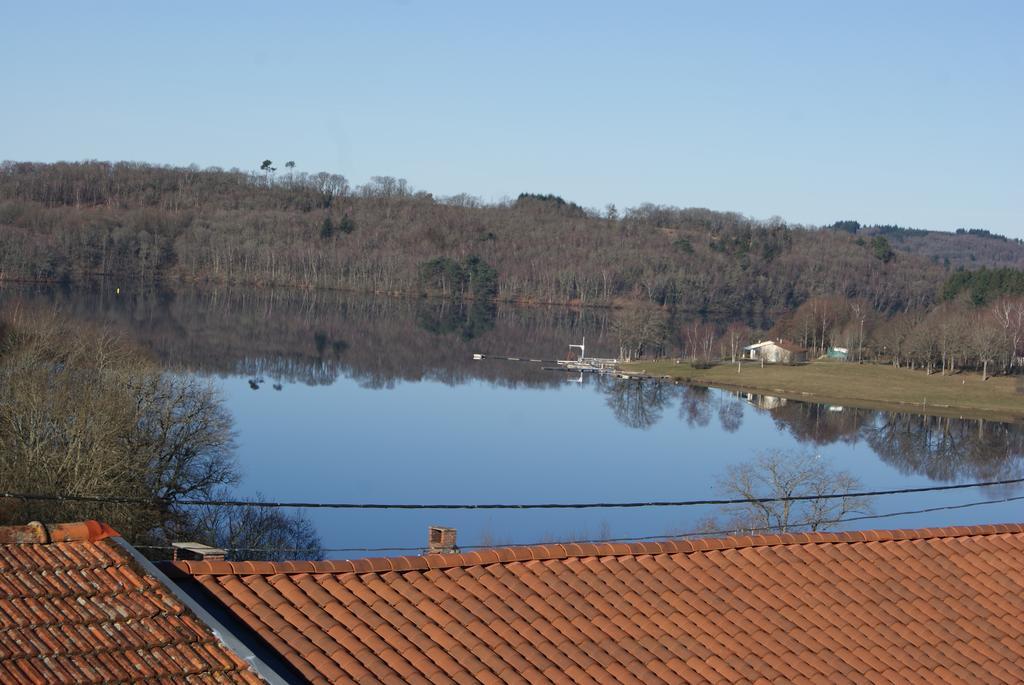 Bed and Breakfast 38 Friaudour Saint-Pardoux-lʼOrtigier Zimmer foto