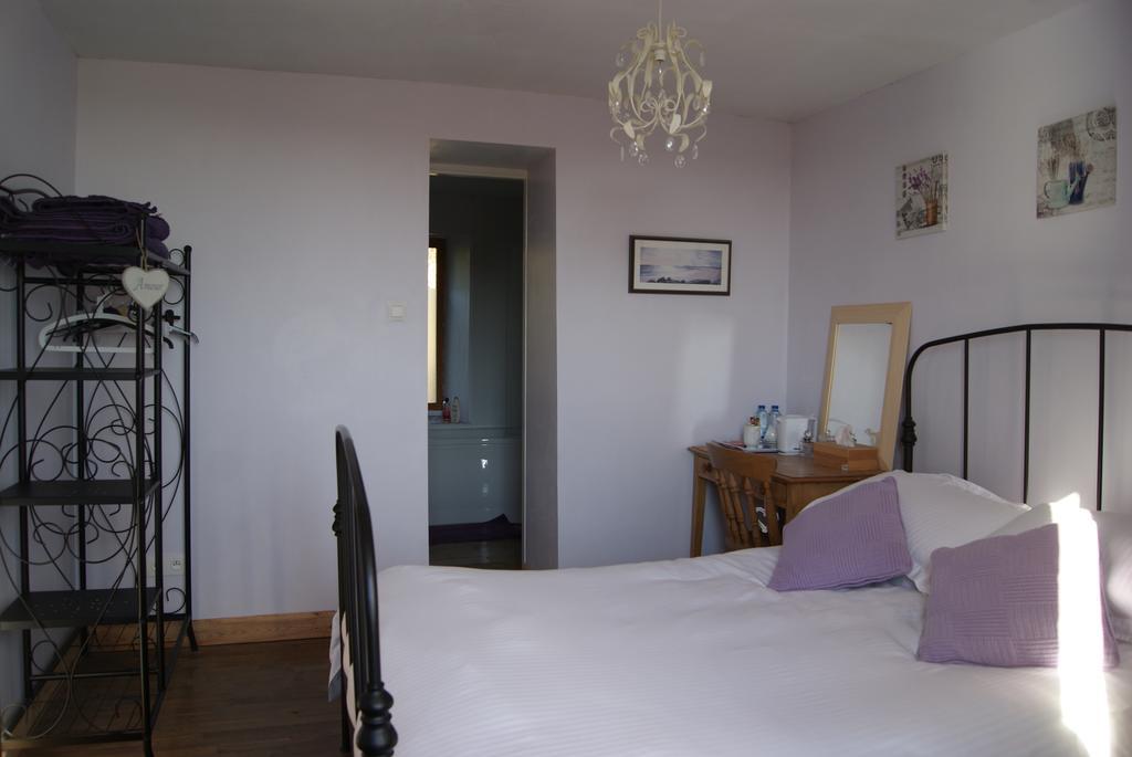 Bed and Breakfast 38 Friaudour Saint-Pardoux-lʼOrtigier Exterior foto